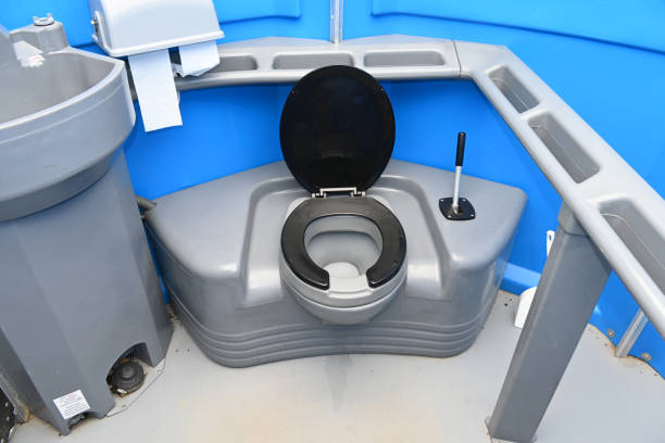 Best Portable toilet rental cost  in Reinbeck, IA